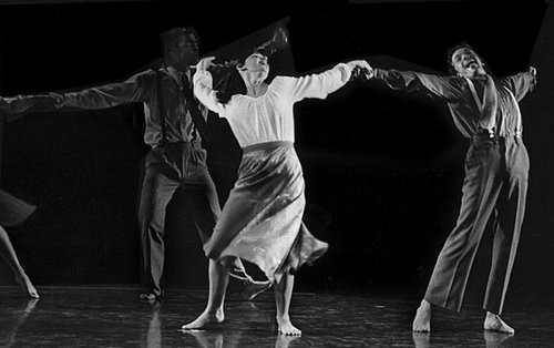 Hình minh họa từ ecstatic - vô cùng sung sướng ngây ngất