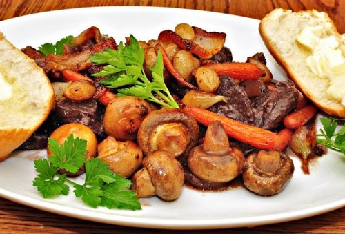 Hình minh họa từ braise - om hầm nhỏ lửa chín mềm đậm đà