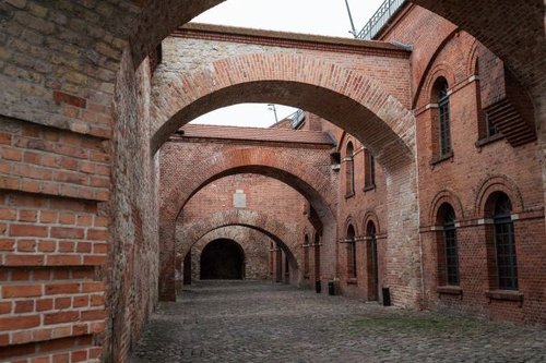 Hình minh họa từ citadel - thành trì kiên cố phòng thủ