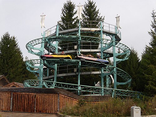 Hình minh họa từ bobsleigh - xe trượt máng băng tốc độ