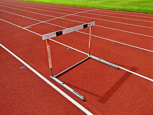 Hình minh họa từ hurdling - môn chạy vượt rào điền kinh