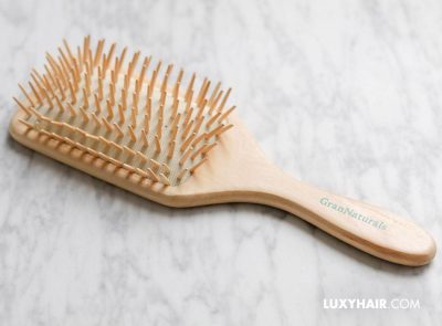 Hình minh họa từ Hairbrush - Lược chải tóc