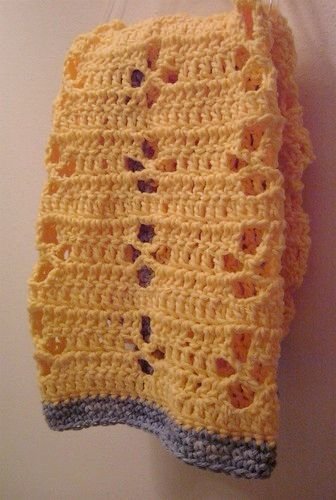Hình minh họa từ hand towel - chiếc khăn lau tay cạnh bồn rửa