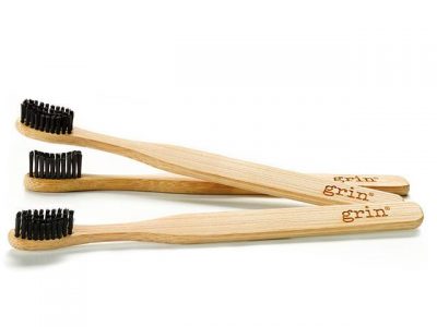 Hình minh họa từ Toothbrush - Bàn chải đánh răng