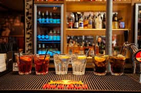 Hình minh họa từ Bar - quán bar