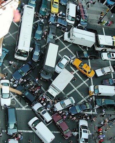 Hình minh họa từ gridlock - tình trạng kẹt xe cứng nhắc không nhúc nhích