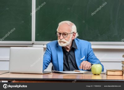 Hình minh họa từ Professor - Giáo sư