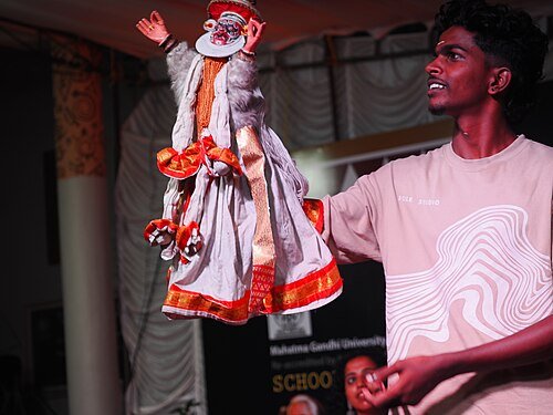 Hình minh họa từ puppetry - nghệ thuật múa rối biểu diễn