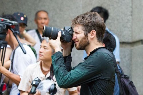Hình minh họa từ photojournalism - nghề phóng viên ảnh báo chí